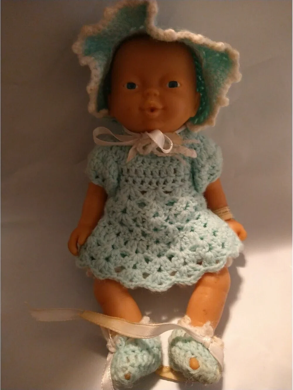 Vintage Infant Baby Doll With Hospital Band And Crocheted Clothing 087
